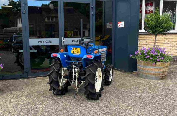iseki TU 1500 met kenteken - Afbeelding 2