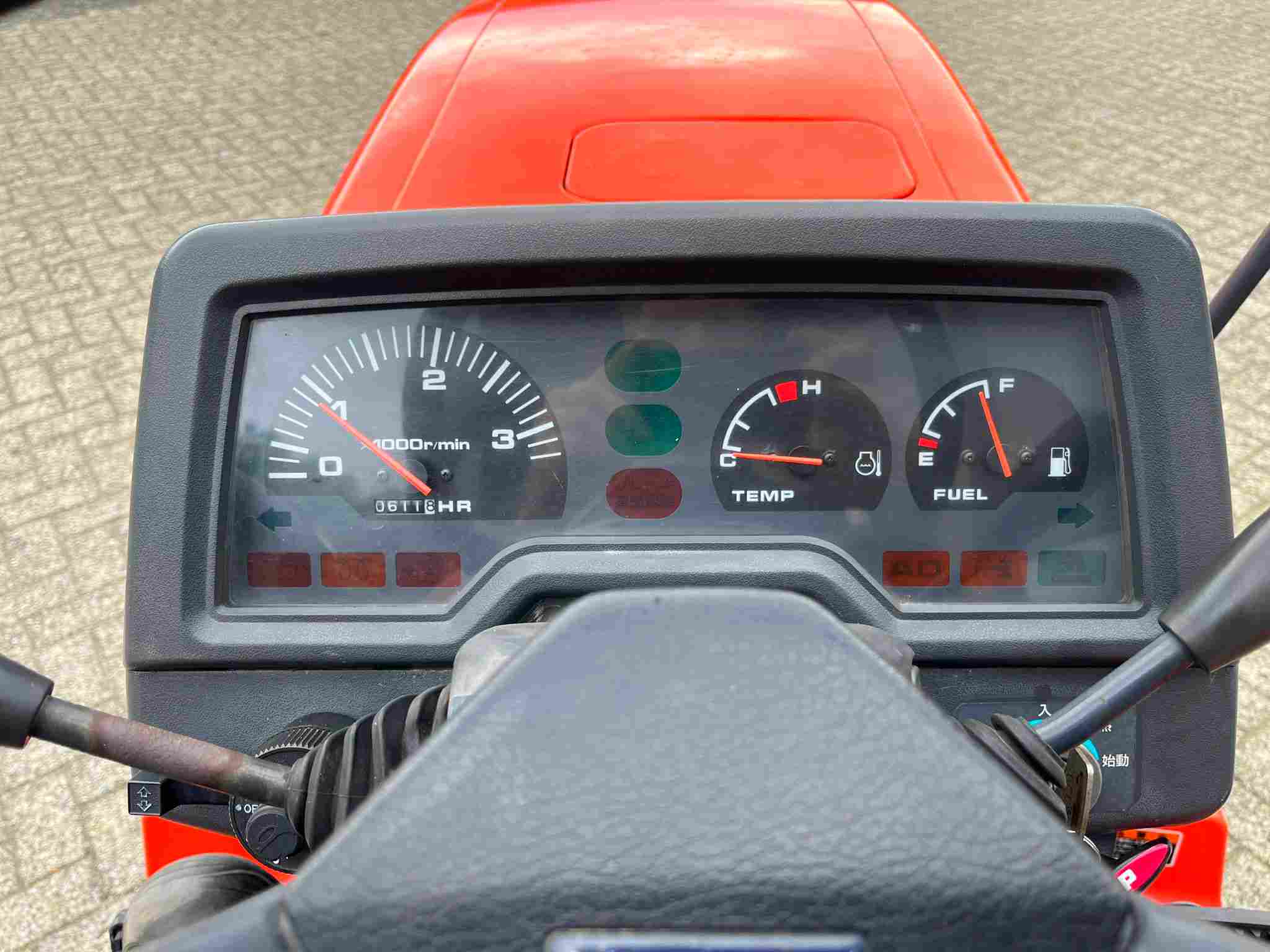 Kubota KT 24 met multifunctionele banden - Afbeelding 12