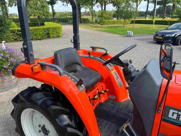 Kubota GT 23 HST - Afbeelding 12