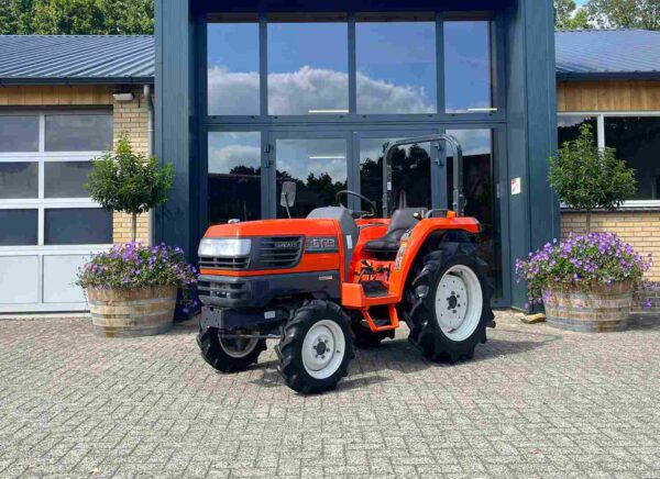 Kubota GT 23 HST - Afbeelding 9