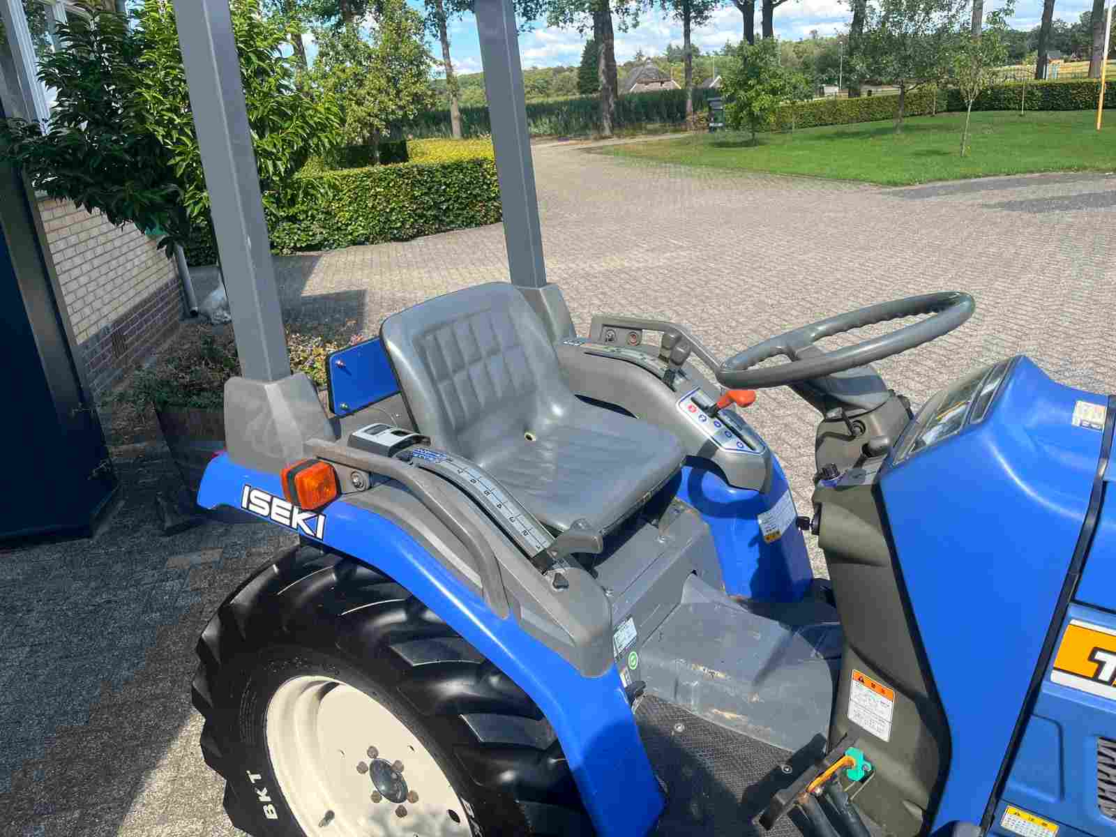iseki TM 170 met kenteken op terrabanden - Afbeelding 13