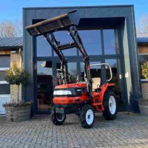 Kubota GL 221 met 550 kg maxiloader voorlader