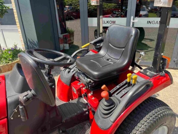 Shibaura ST 318 met kenteken - Afbeelding 10