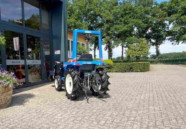 Iseki Sial 17 met miniloader voorlader - Afbeelding 10