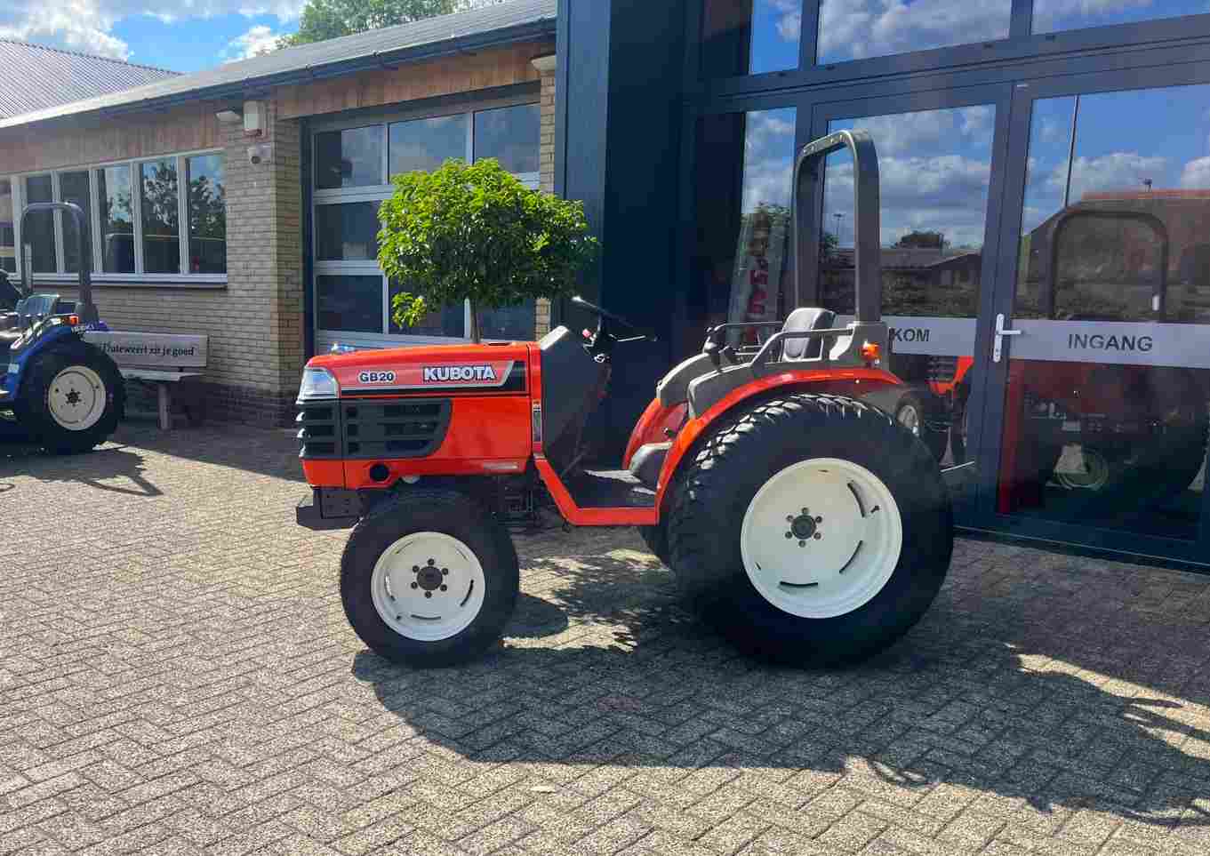 Kubota GB20 met gazonbanden - Afbeelding 5