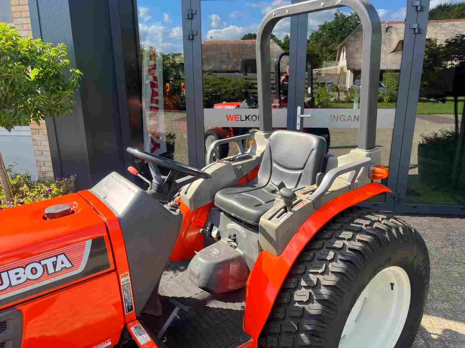Kubota GB20 met gazonbanden - Afbeelding 11