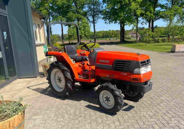 Kubota GL 200 full powershift - Afbeelding 6