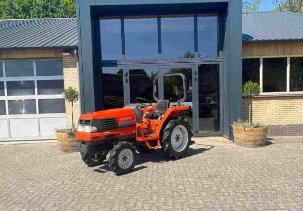 Kubota GL 200 full powershift - Afbeelding 3