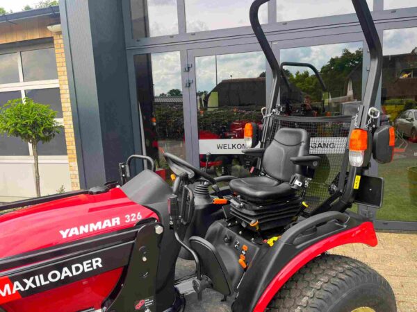 Yanmar SA 326 met Maxiloader - Afbeelding 6