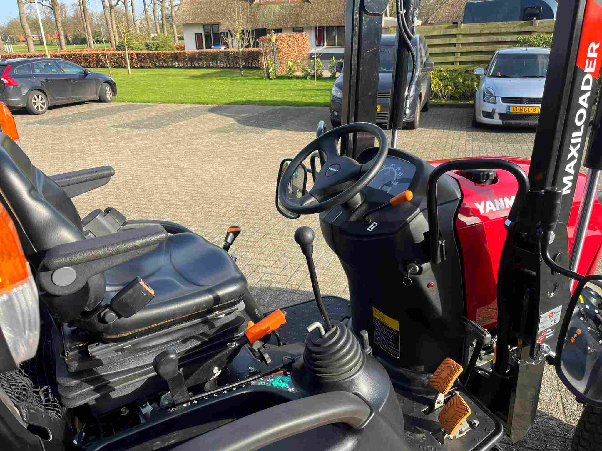 jong gebruikte Yanmar SA 424 met Maxiloader - Afbeelding 15