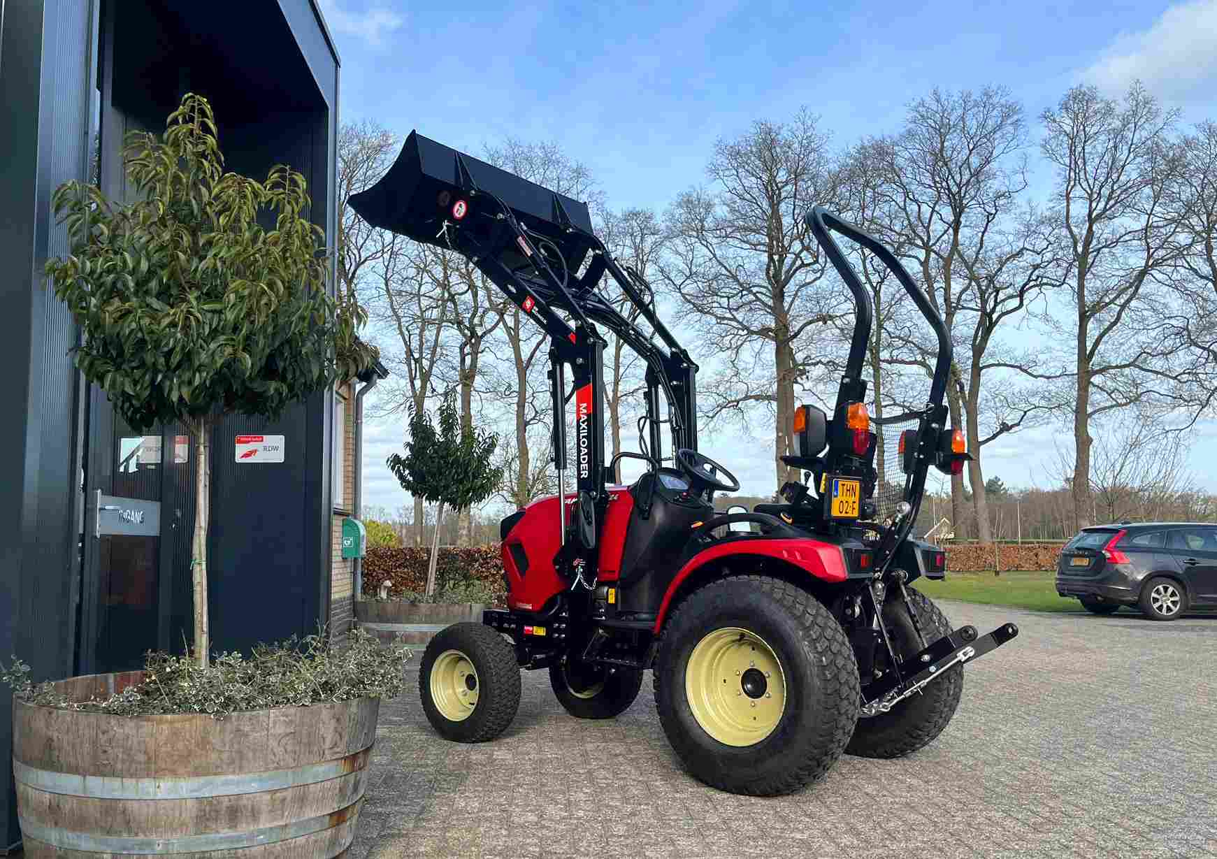 jong gebruikte Yanmar SA 424 met Maxiloader - Afbeelding 7