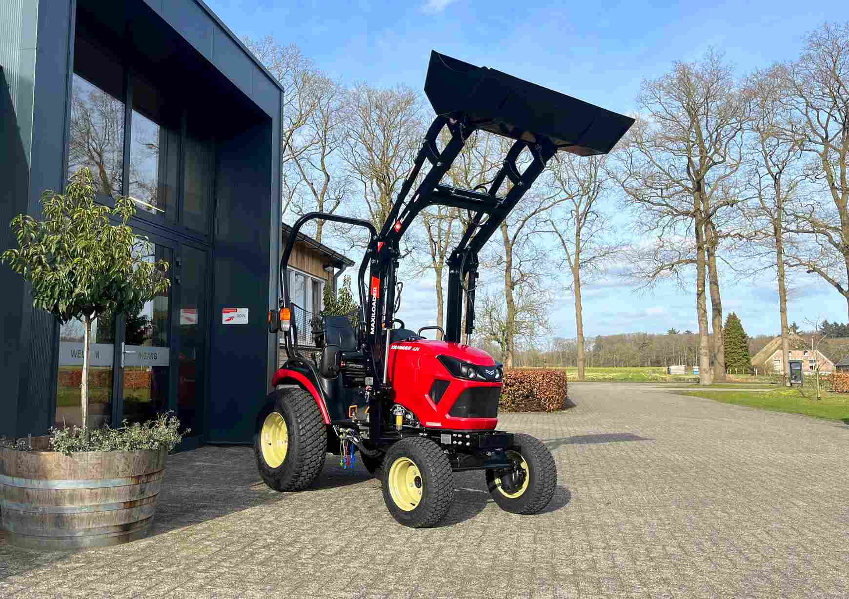 jong gebruikte Yanmar SA 424 met Maxiloader - Afbeelding 6