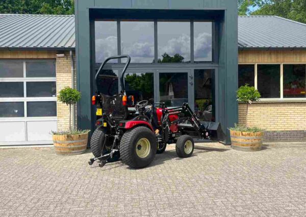 jong gebruikte Yanmar SA 424 met Maxiloader - Afbeelding 7