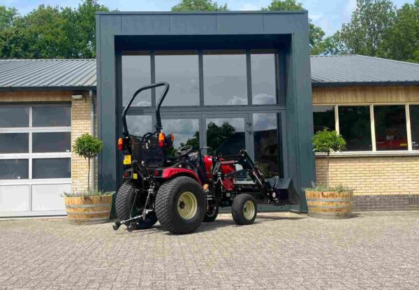 jong gebruikte Yanmar SA 424 met Maxiloader - Afbeelding 8