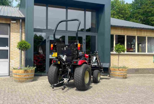 jong gebruikte Yanmar SA 424 met Maxiloader - Afbeelding 9