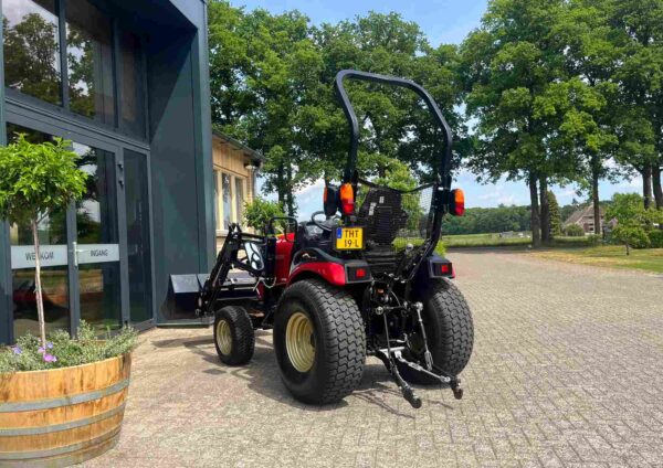 jong gebruikte Yanmar SA 424 met Maxiloader - Afbeelding 10