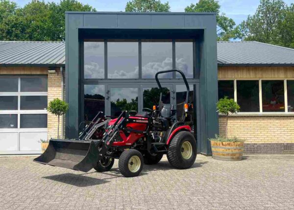 jong gebruikte Yanmar SA 424 met Maxiloader - Afbeelding 11