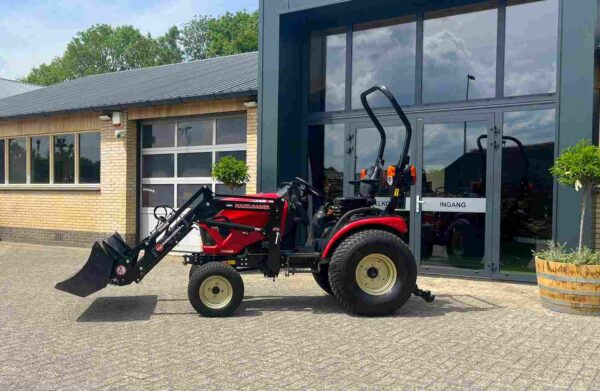 jong gebruikte Yanmar SA 424 met Maxiloader - Afbeelding 12