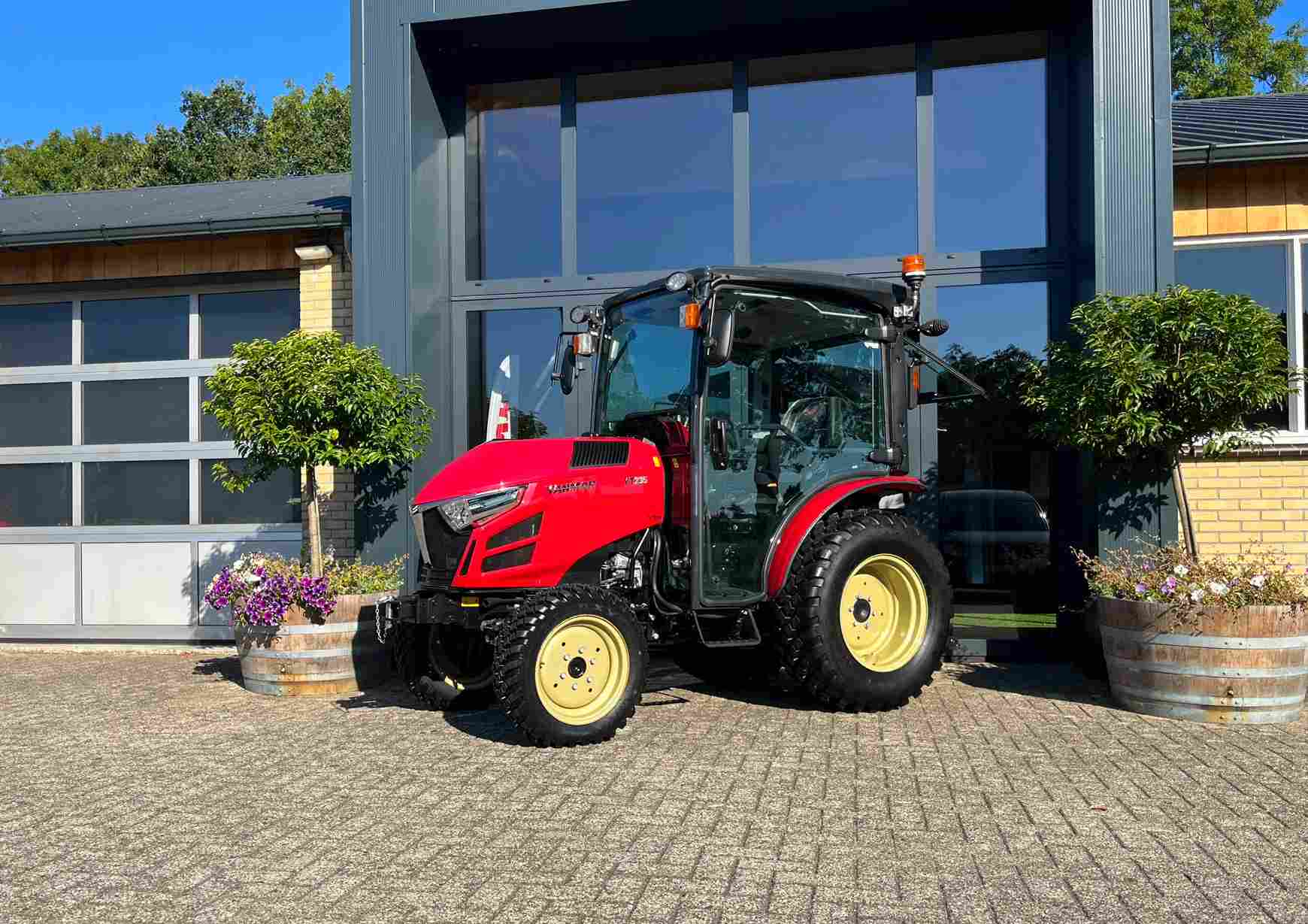 Yanmar YT 235 HST met cabine - Afbeelding 4