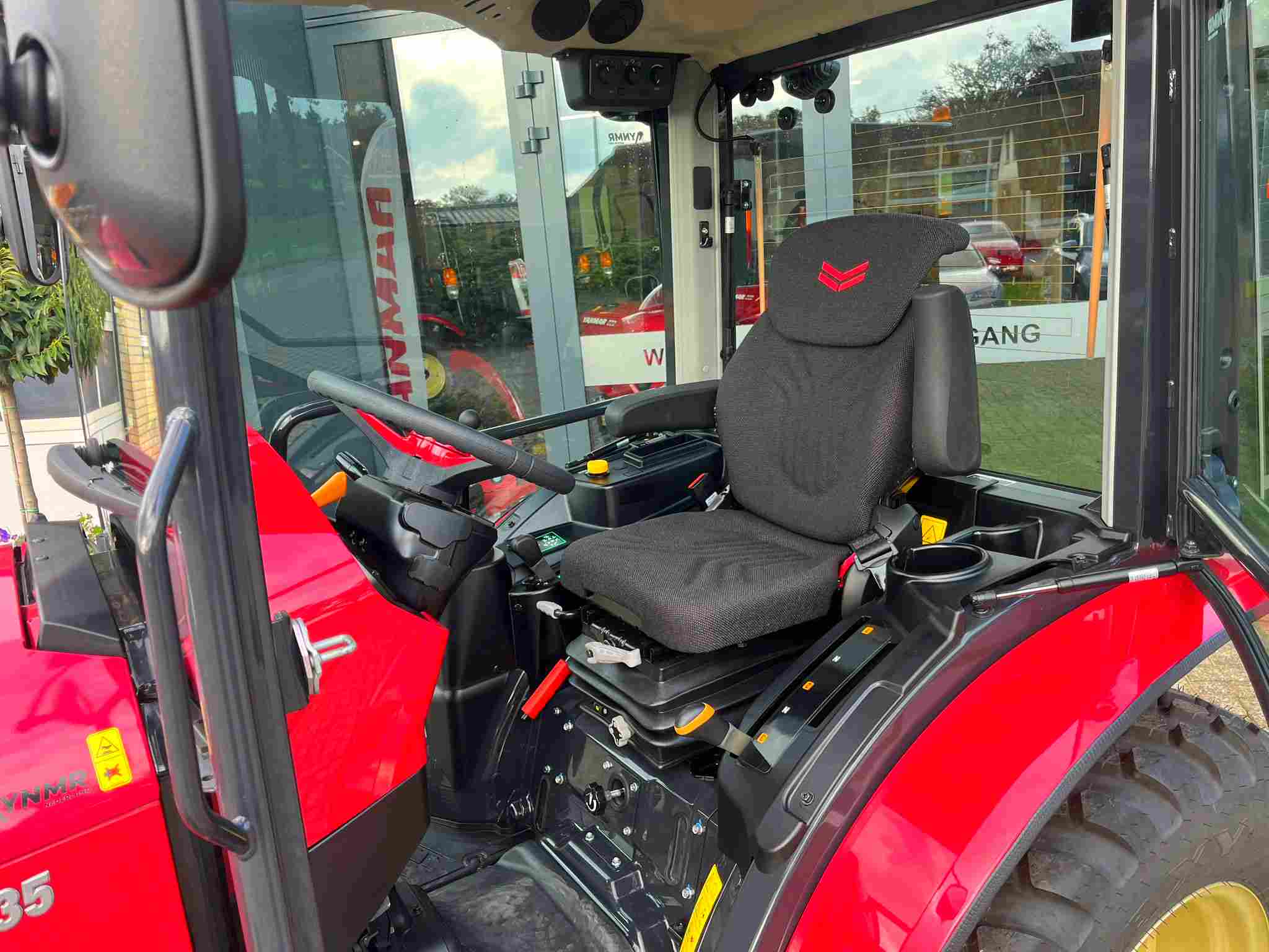 Demo Yanmar YT 235 HST met cabine - Afbeelding 14