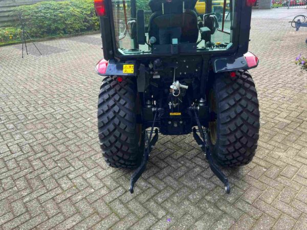 Demo Yanmar YT 235 HST met cabine - Afbeelding 9