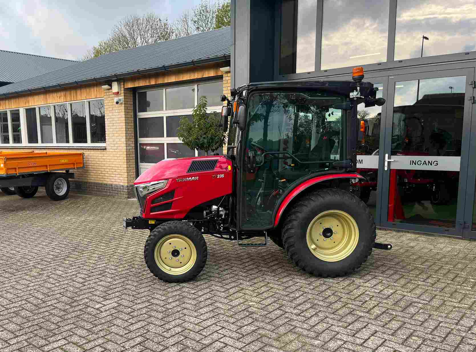 Demo Yanmar YT 235 HST met cabine - Afbeelding 2
