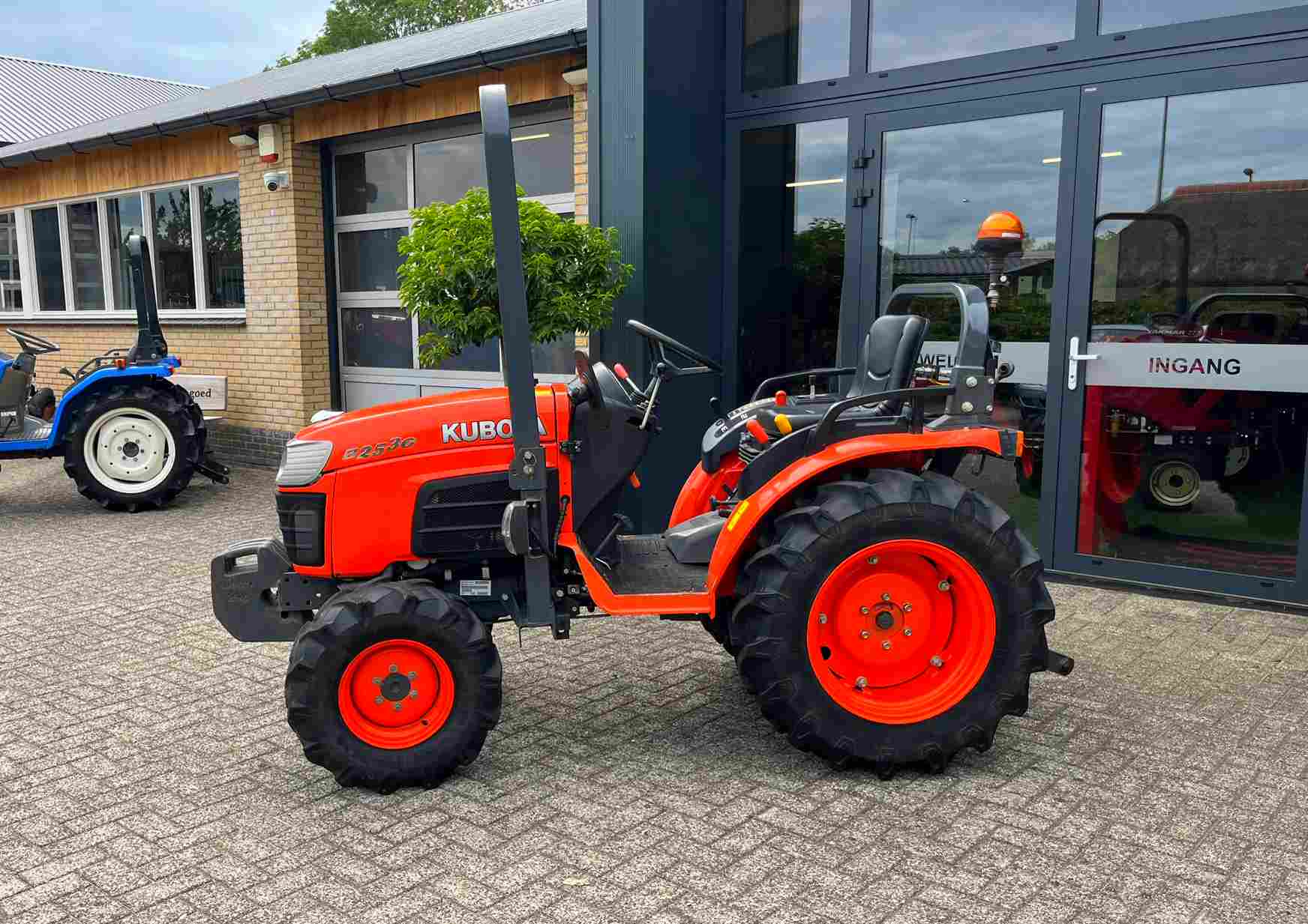 Kubota B2530, robuuste trekker! - Afbeelding 12